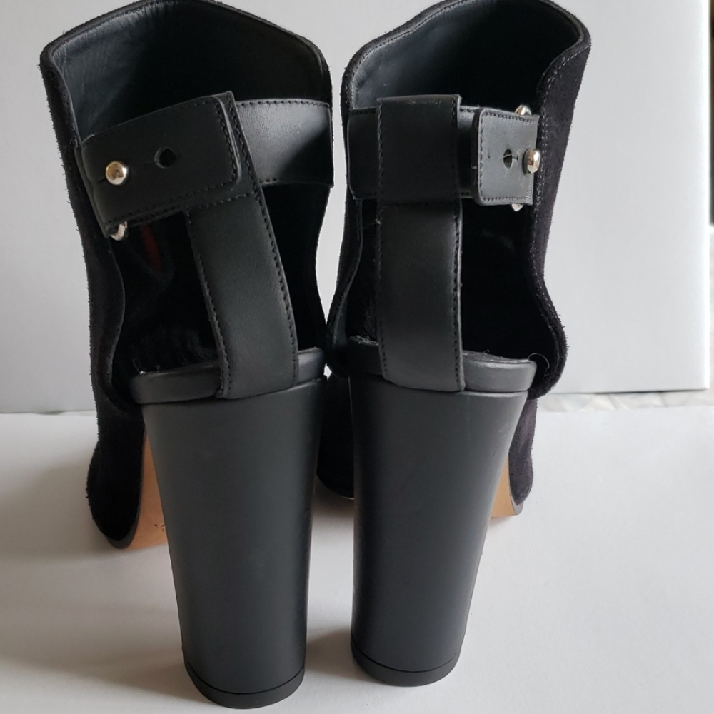 Vince heels - Picture 3 of 8